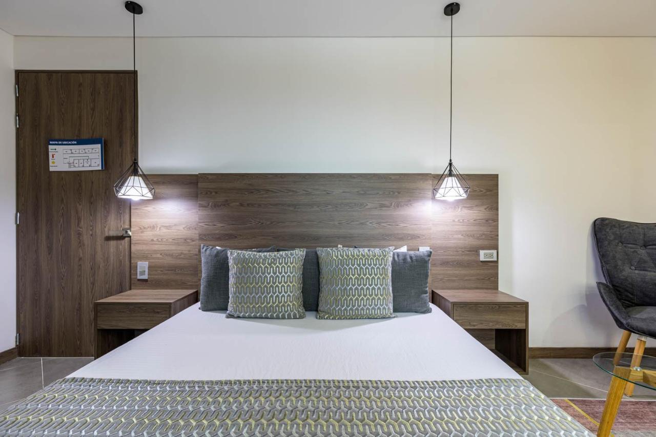 Hotel Velero San Antonio  Kültér fotó